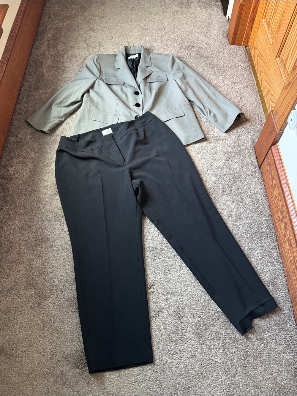 Le Suit White Black Chevron Zag 2 Piece Pant Suit Blazer Pants SIZE 18W Career